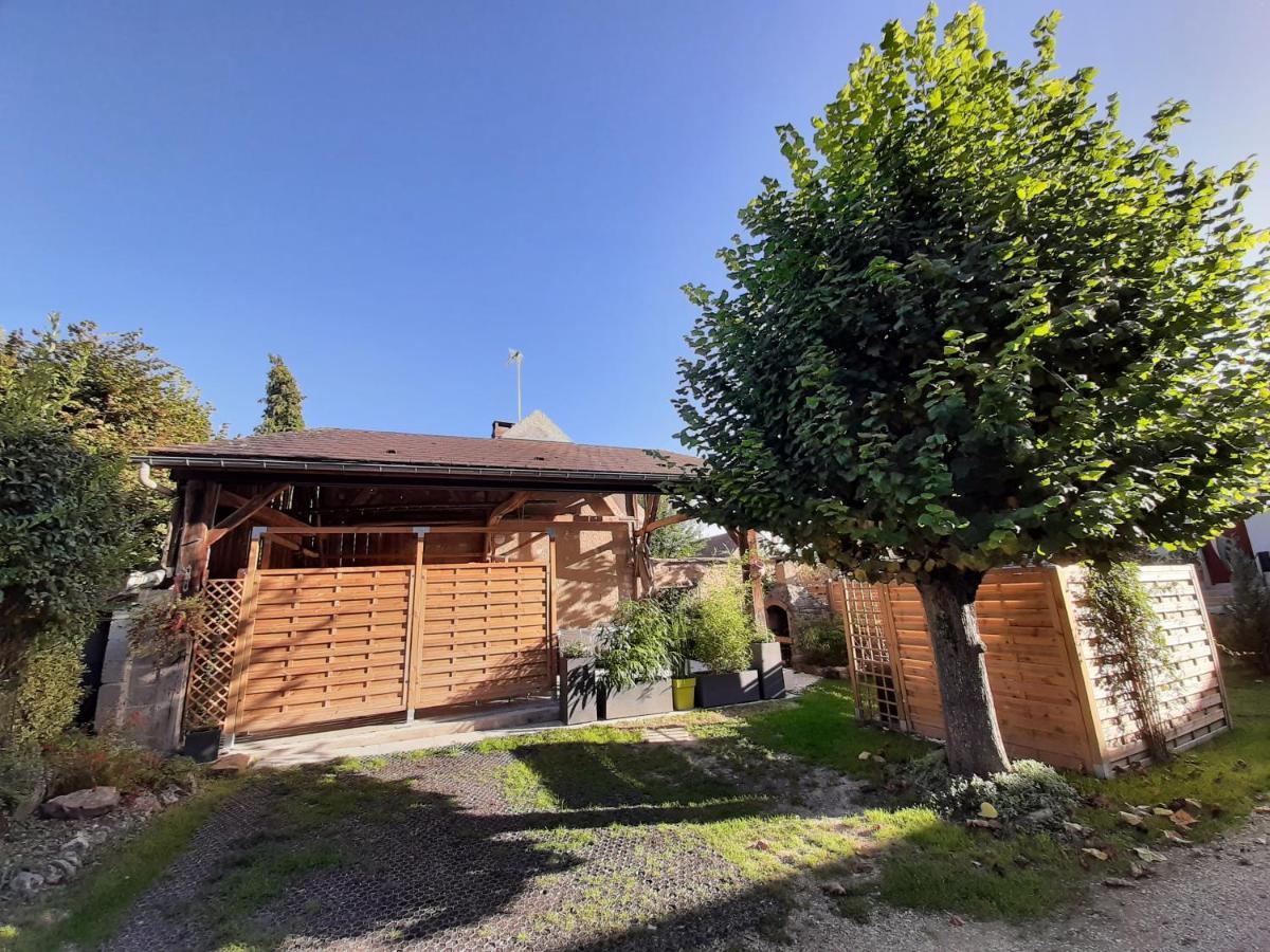Maison Longere Les Camelias Vinneuf Bagian luar foto